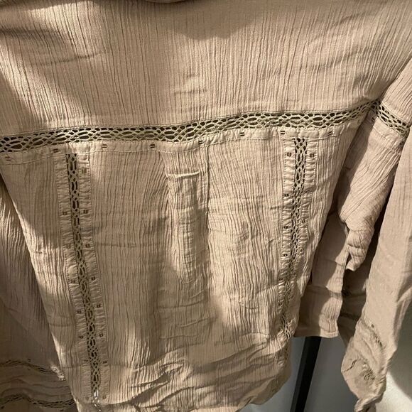 Rare Free People Shirt - Picture 2 of 6